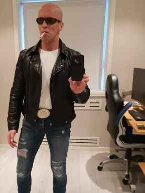 Foreign men for dating