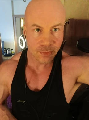 Foreign men for dating