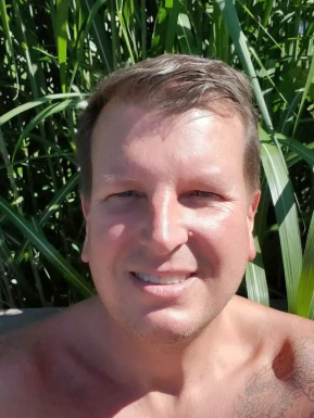 Canadian men looking for love