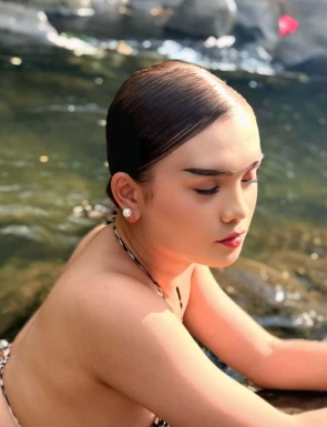Thai ladyboys for dating / Ladyboys from Philippines for dating