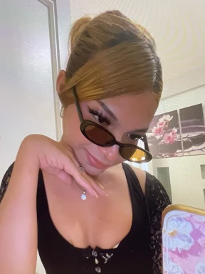 Thai ladyboys for dating / Ladyboys from Philippines for dating