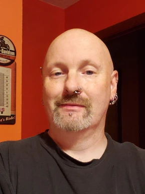 American men looking for love