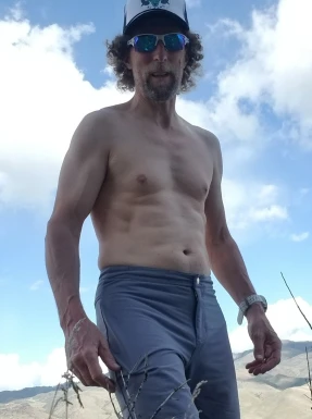 American men looking for love