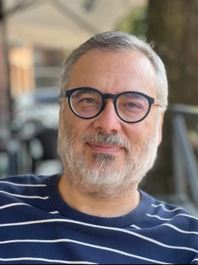 Foreign men for dating